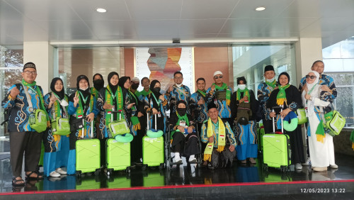 JAMAAH ALFATONI TRAVEL KEBERANGKATAN SYAWAL 2023